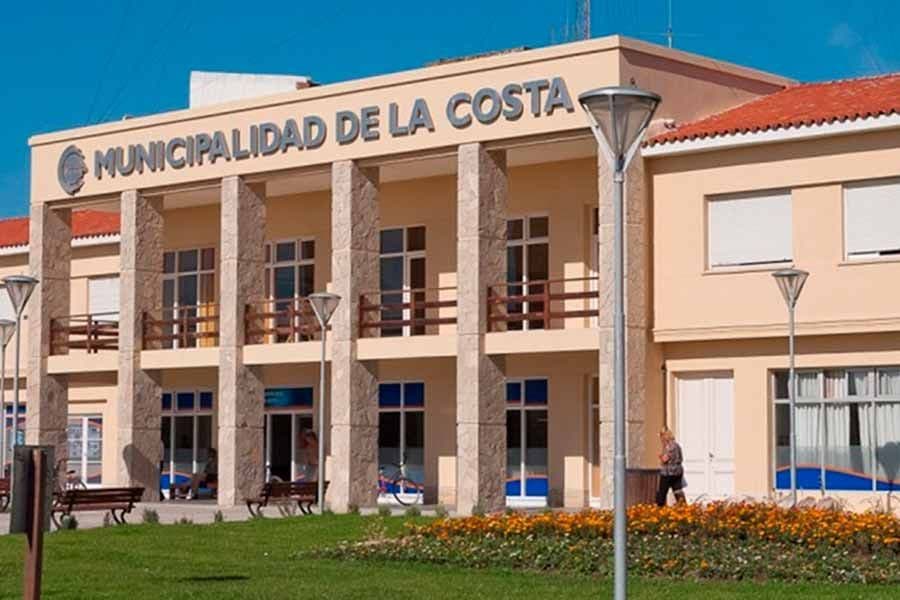 La Municipalidad de La Costa  acompaña a los adultos mayores y suma voluntarios en reserva
