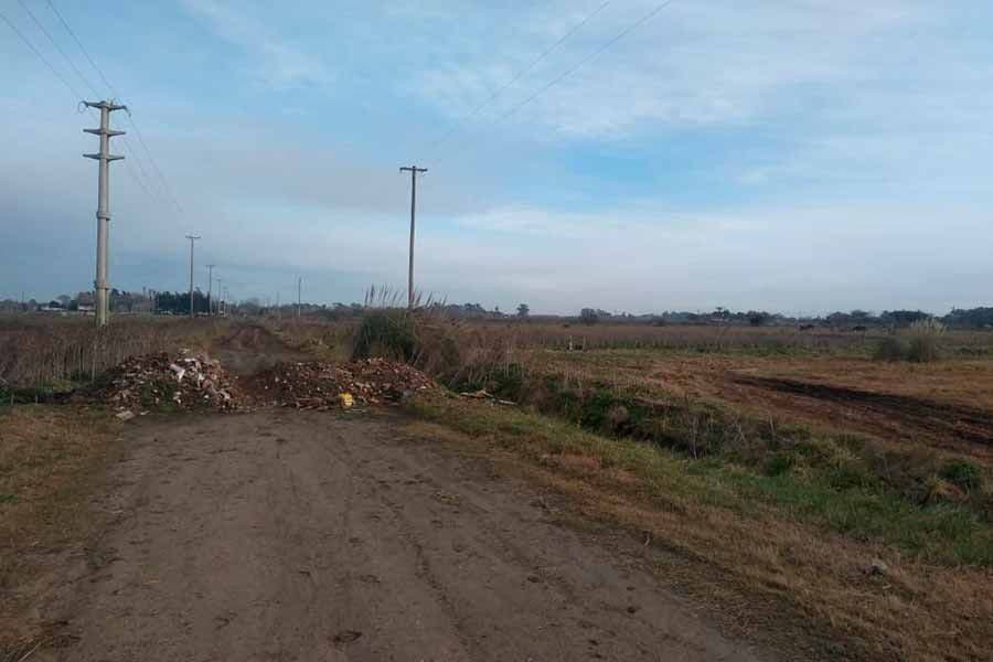 Gral. Madariaga: Bloquean caminos para evitar el ingreso clandestino a la ciudad
