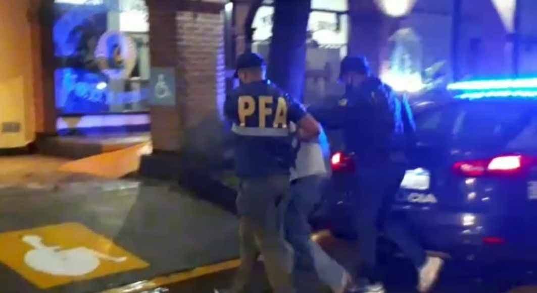 Detienen a un hombre por distribuir pornografía infantil