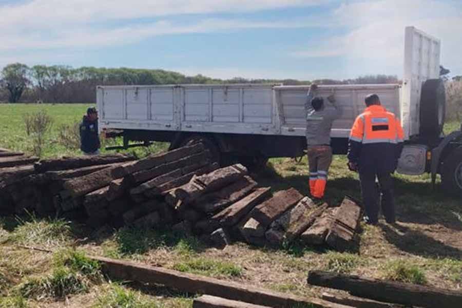 Detienen a cinco personas por robo de material ferroviario