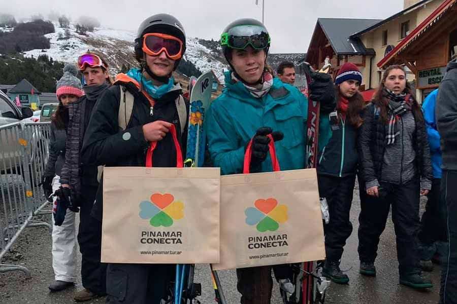 Pinamar comenzó su gira por la nieve