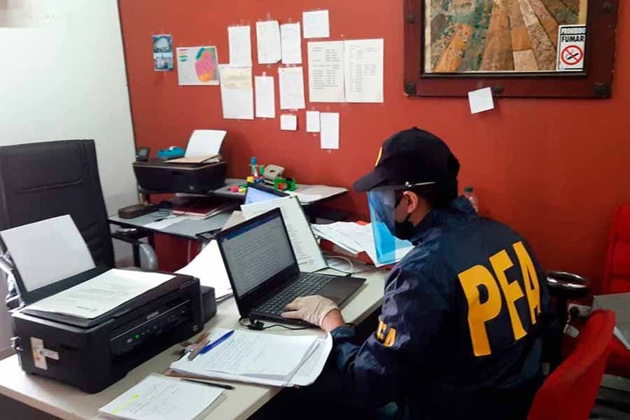 Desbaratan una banda de falsificadores