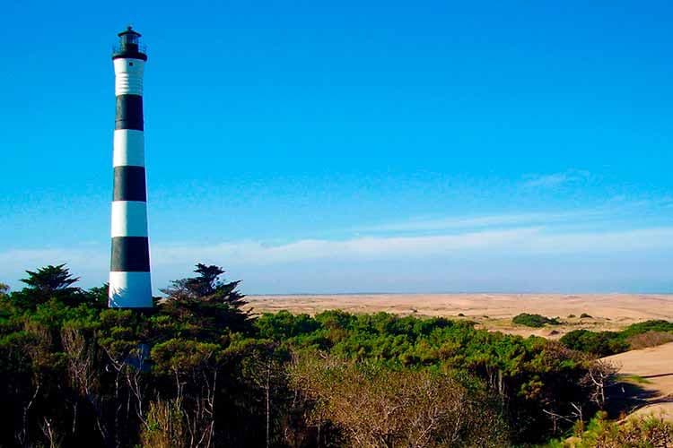 El Faro Querandí más que un centinela