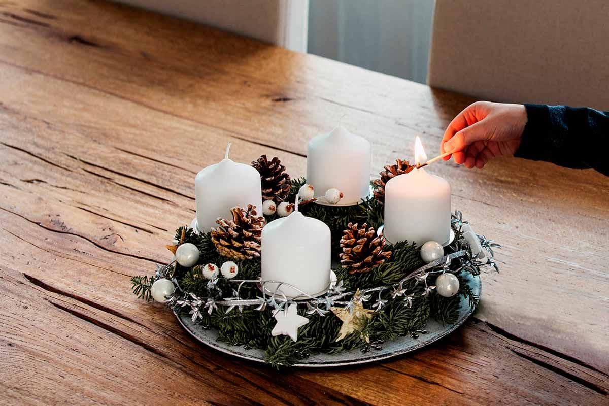 Hasta Navidad, cuatro domingos con corona del adviento