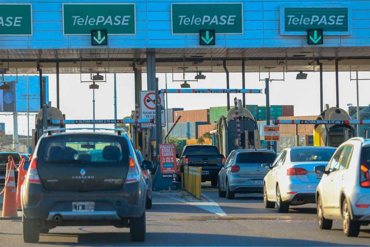 Desde hoy aumentan 90% los peajes