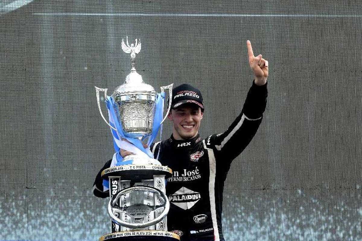 Hernán Palazzo gritó campeón en el TC Pista