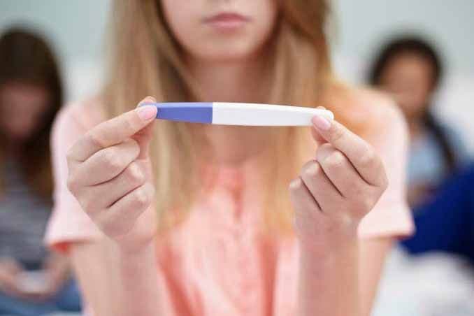¿Qué hacemos con el embarazo adolescente?