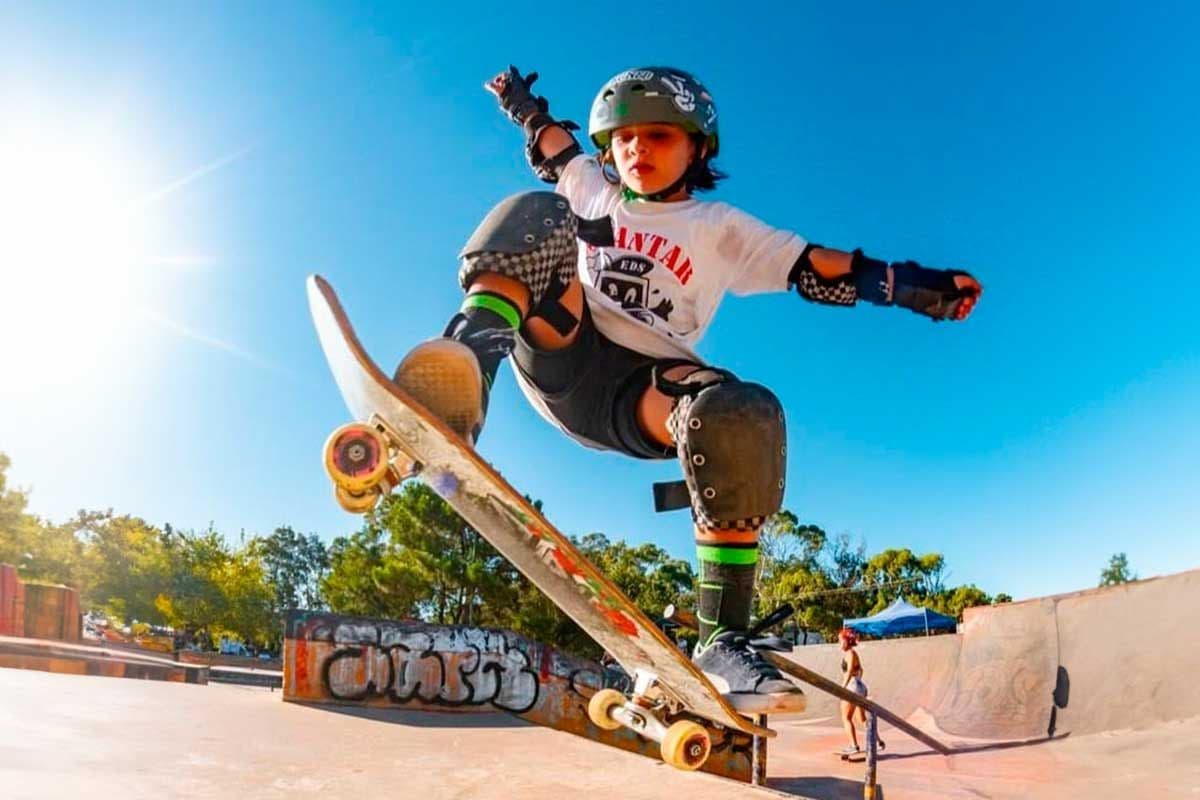 El skate park de Pinamar con intensa actividad