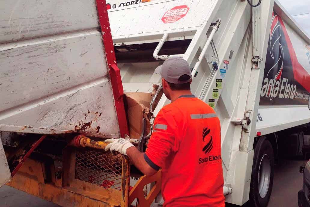 Santa Elena promete mejoras en el sistema de recolección